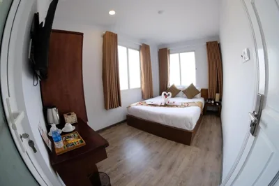 Chambre double Standard — The Umi Hotel